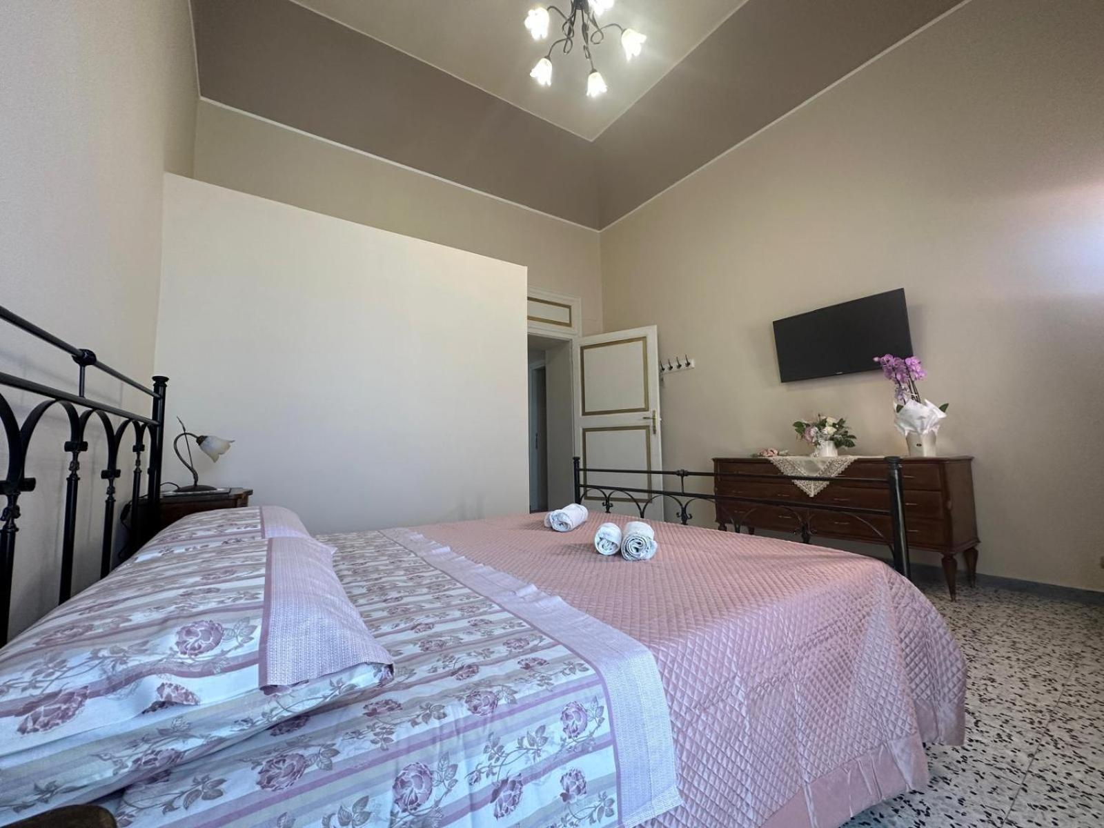 Residenza Gonzaga Hotel Serracapriola Buitenkant foto