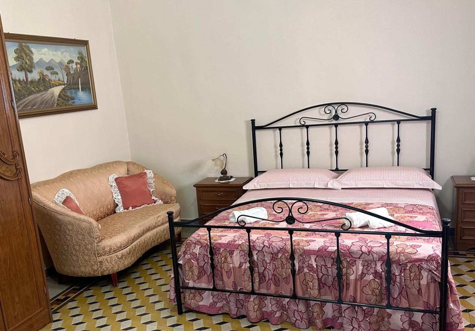 Residenza Gonzaga Hotel Serracapriola Buitenkant foto
